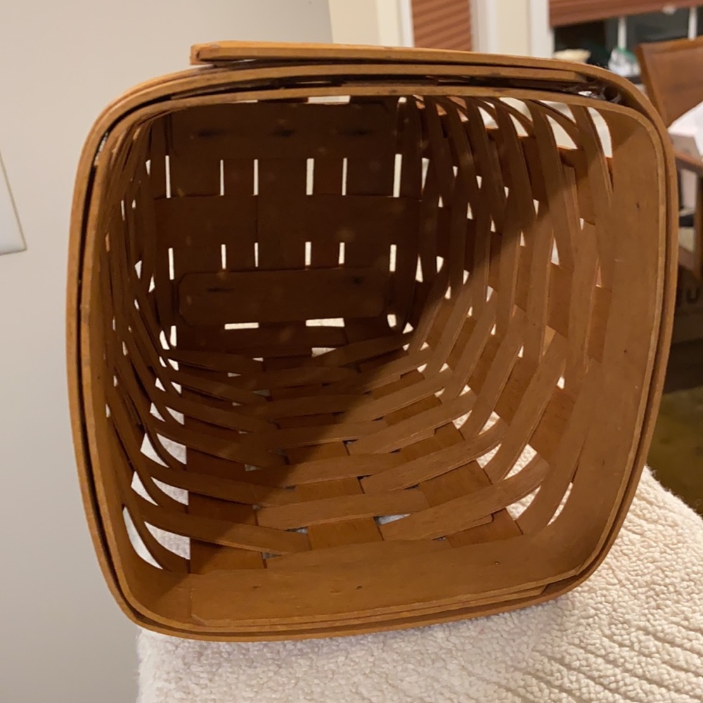 1994 Vintage Longaberger Handwoven Brown Collectible Basket Size 8.5” X 7” - Picture 4 of 11